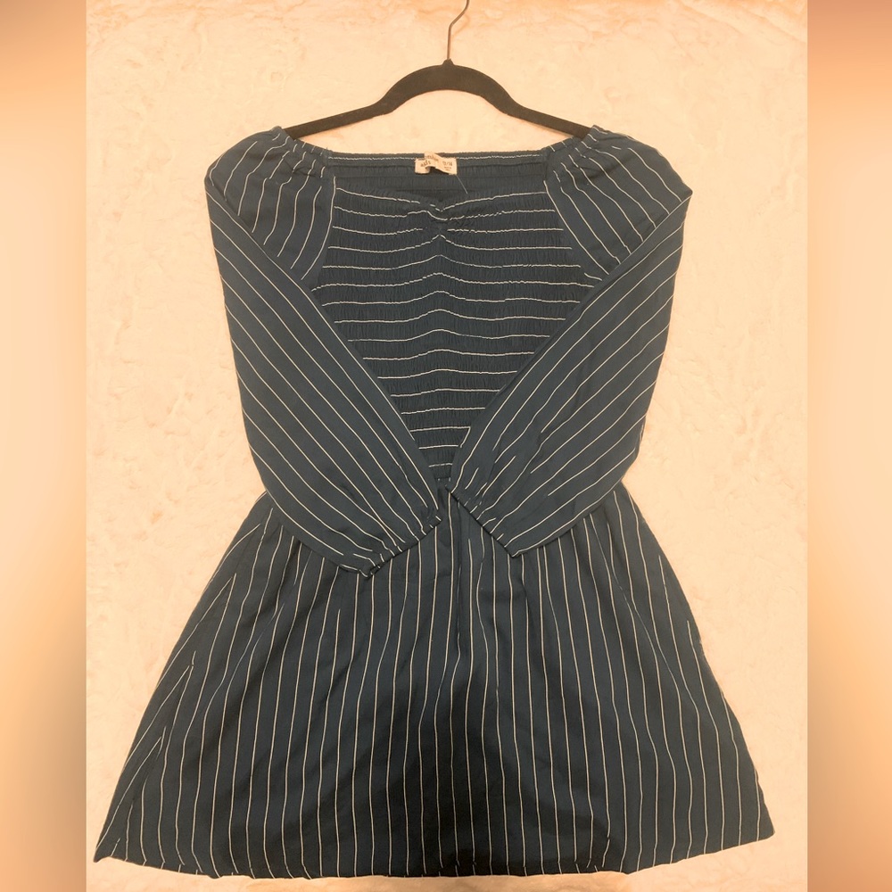 Abercrombie Kids Blue Striped Dress w pockets; pair with booties & cardigan.